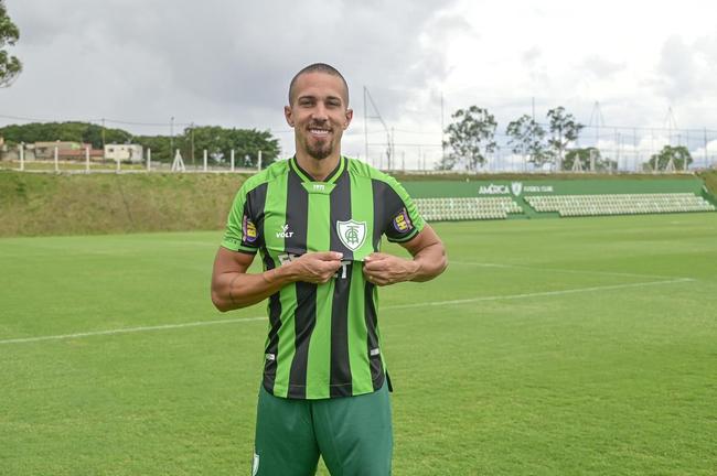Nicolas foi apresentado pelo América nesta quarta-feira (4/1)