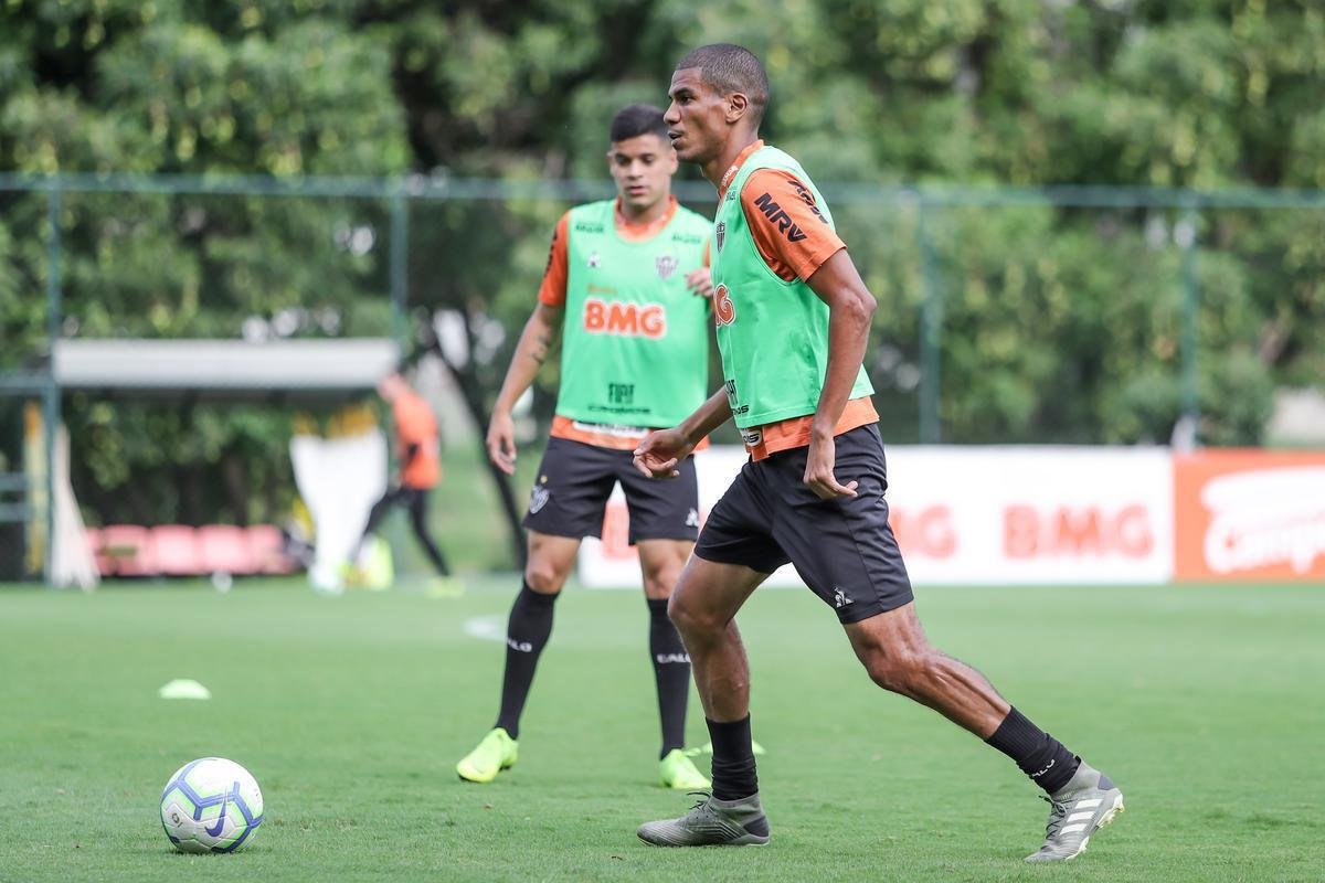 Veja fotos do jogo-treino do Atltico com o time sub-20