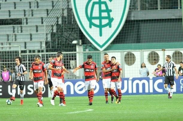 Galo recebeu o Atltico Goianiense, no Independncia, pela 33 rodada do Campeonato Brasileiro