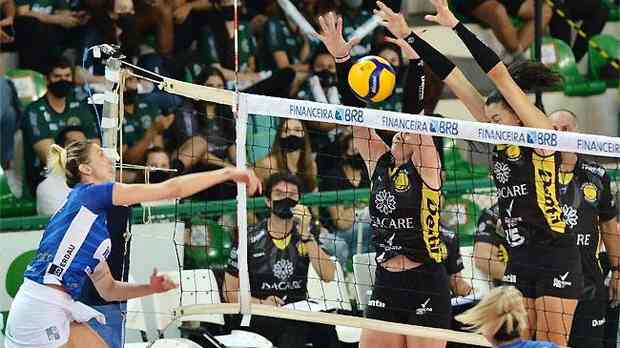 Em jogo emocionante, Moda Vôlei vence no tie-break e conquista título  estadual