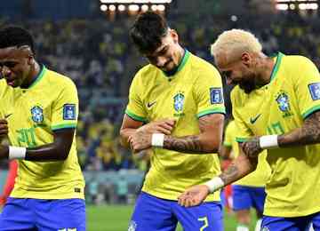 Técnico deixou o comando da Canarinho após eliminação do Brasil na Copa do Mundo