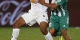 Lucas C�ndido - Revela��o da base do Atl�tico, o volante jogou como lateral-esquerdo v�rias vezes, como no Mundial de Clubes, em 2013, contra o Raja Casablanca. Neste ano, Lucas tamb�m atuou improvisado na fun��o