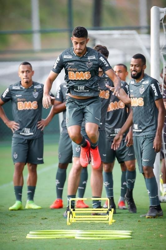 O tcnico Levir Culpi comandou, na tarde desta tera-feira, treinamento na Cidade do Galo