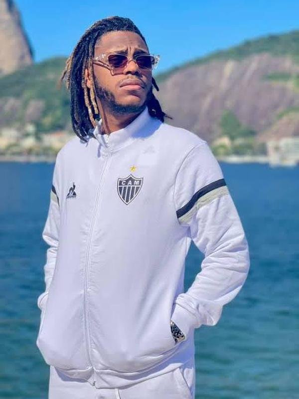 O humorista Yuri Maral , na atualidade, um dos principais nomes da rea no Brasil e tambm  atleticano. Recentemente, recebeu no palco Reinaldo, Everson e Paulinho durante um show em Belo Horizonte.