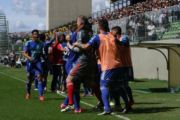 Imagens de Atltico x Ponte Preta