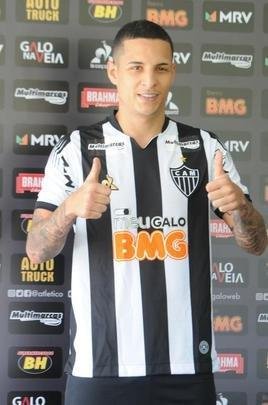 Fotos da apresentao do lateral-esquerdo Guilherme Arana ao Atltico, na Cidade do Galo. Jogador de 22 anos assinou contrato de emprstimo at meados de 2021