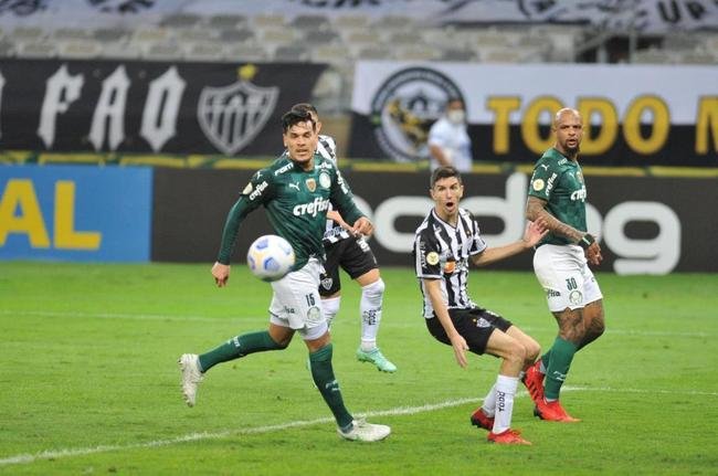 Fotos do duelo vlido pela 16 rodada da Srie A do Campeonato Brasileiro, no Mineiro, em Belo Horizonte