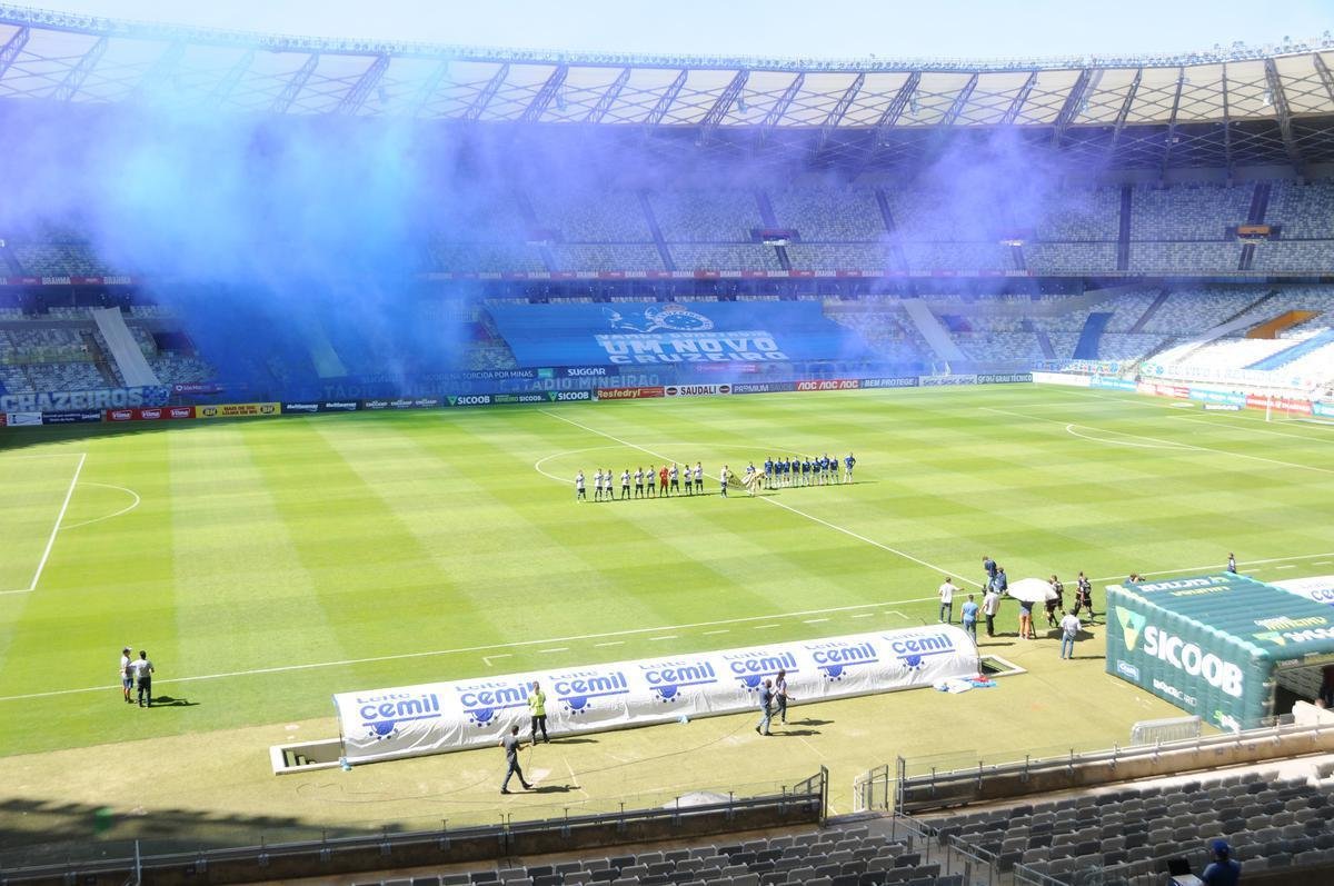 Na retomada do Campeonato Mineiro, Cruzeiro e URT se enfrentaram no Mineiro