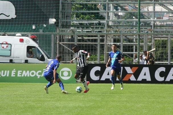 Imagens de Atltico x Ponte Preta, no Independncia