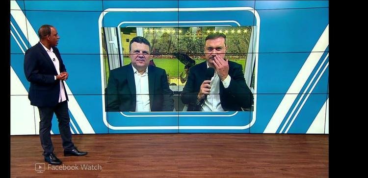 Transmisso pelo Facebook teve todas as caractersticas de uma partida de futebol vista pela TV