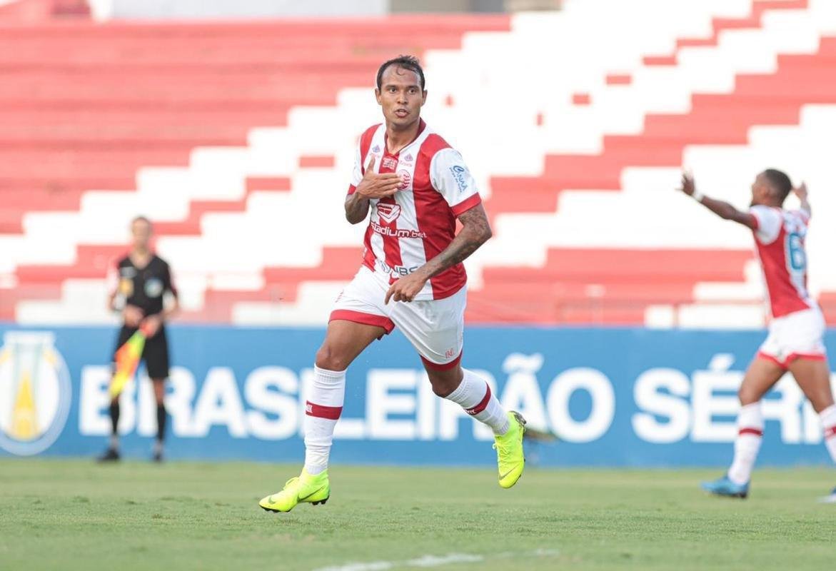 Fotos da partida entre Náutico e Cruzeiro, pela Série B