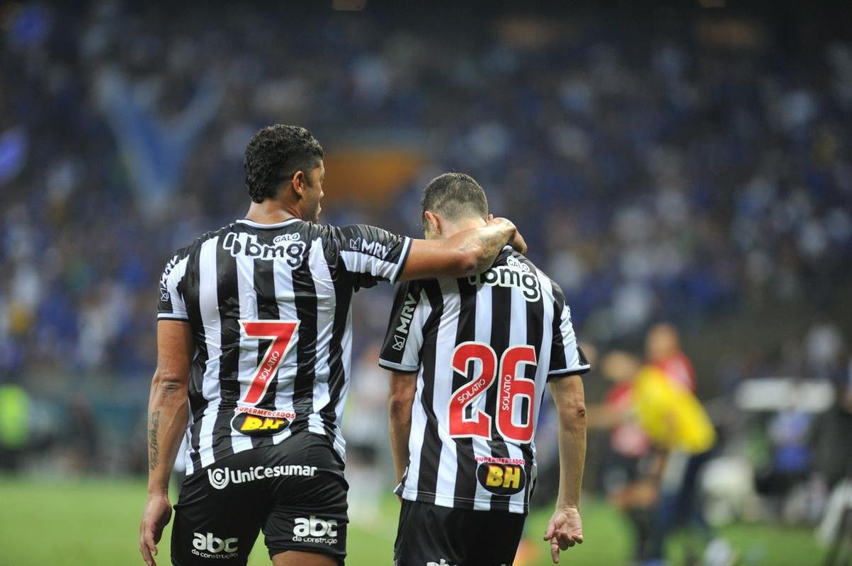 Galo venceu Cruzeiro com gols de Hulk (2) e Nacho. Edu descontou para a Raposa