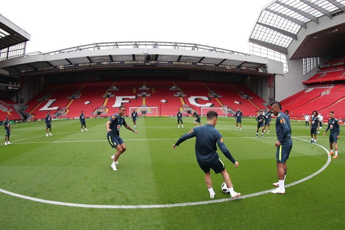 Veja imagens do último treino do Brasil antes do amistoso contra a Croácia