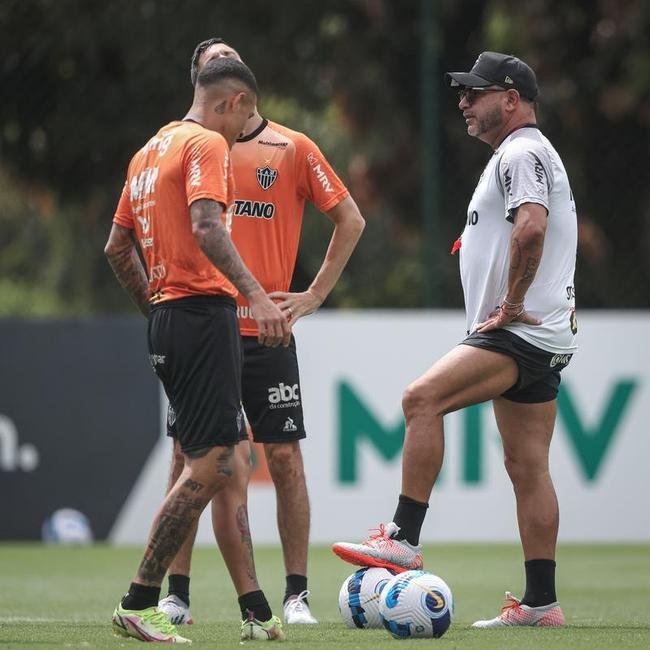 Atltico se preparou para tentar levar mais uma taa nacional para a sua galeria 