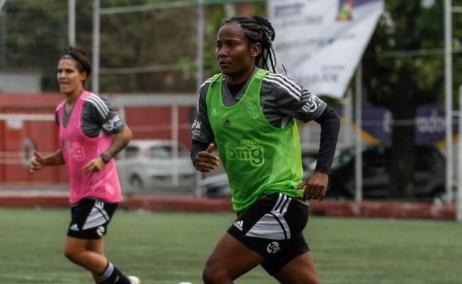 Karol Arcanjo é a capitã do Galo feminino