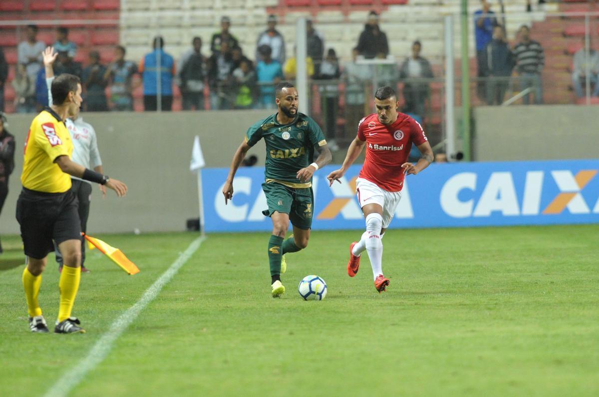 Fotos do jogo entre Amrica e Internacional, no Independncia, pela 15 rodada do Campeonato Brasileiro