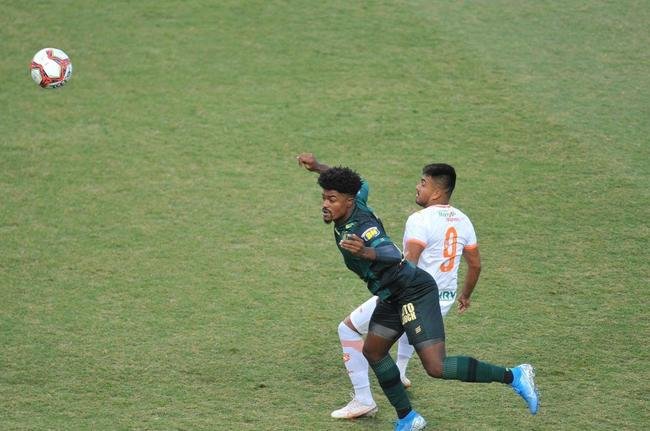 Fotos do jogo deste sbado entre Amrica e Coimbra, no Independncia, pelo Campeonato Mineiro