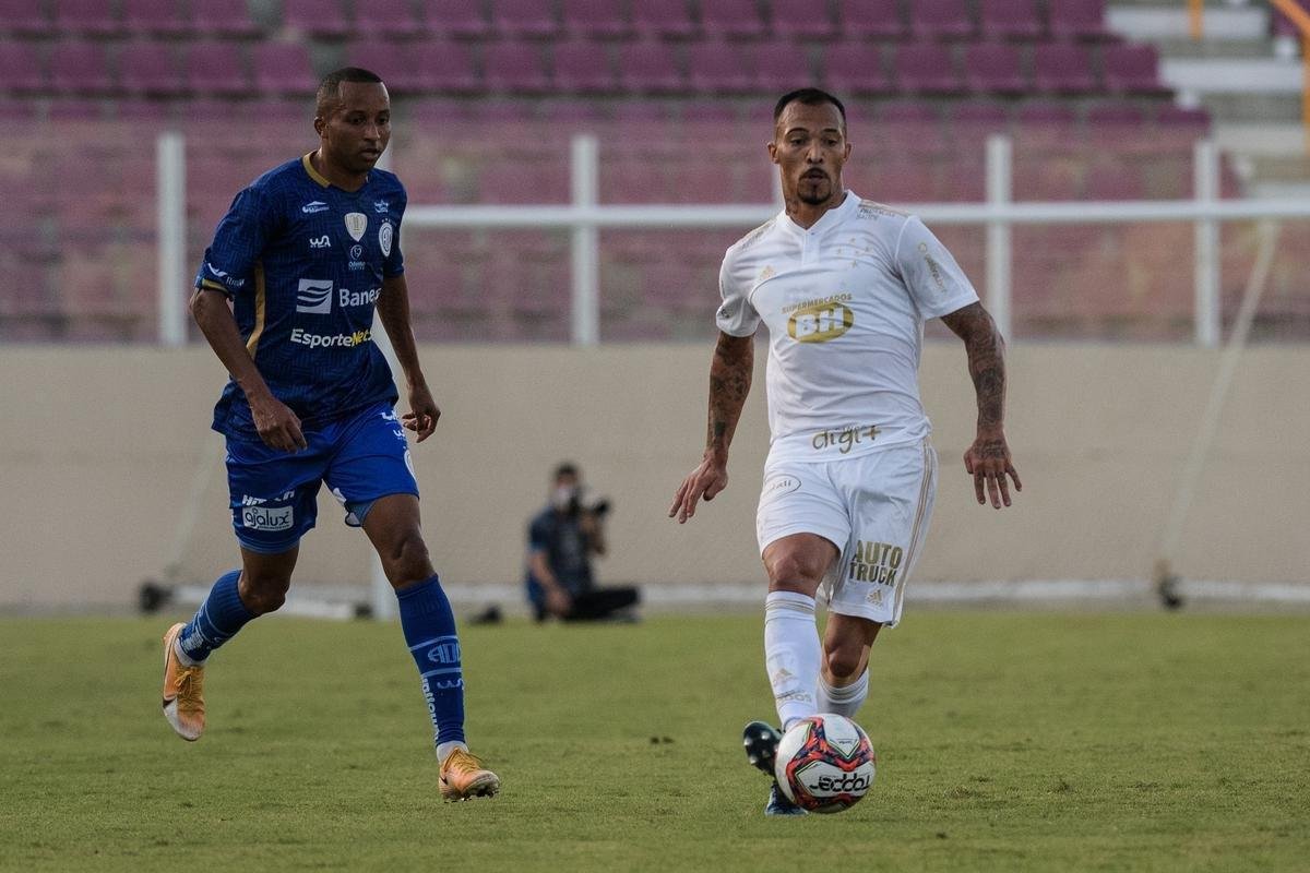 Fotos do jogo entre Confiana e Cruzeiro, pela Srie B