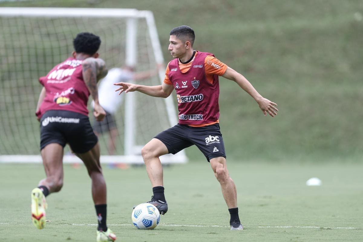 Treinamento do Atltico neste sbado, aps o ttulo brasileiro