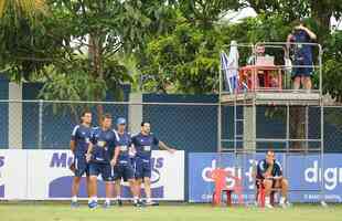 Cruzeiro e Guarani de Divinpolis se enfrentam em jogo-treino neste sbado na Toca II