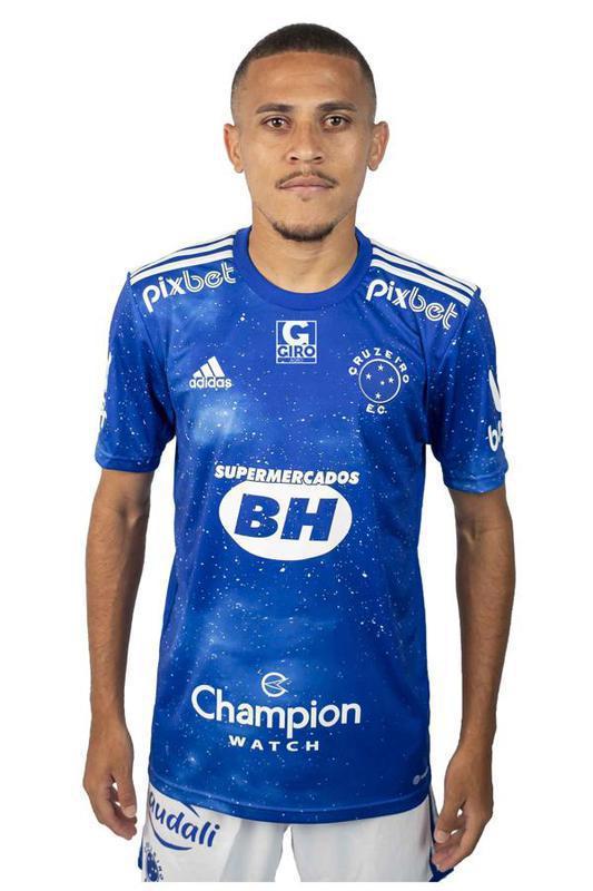 Joo Paulo (meio-campista) - NO (4,7 mil votos) x SIM (1,7 mil votos)