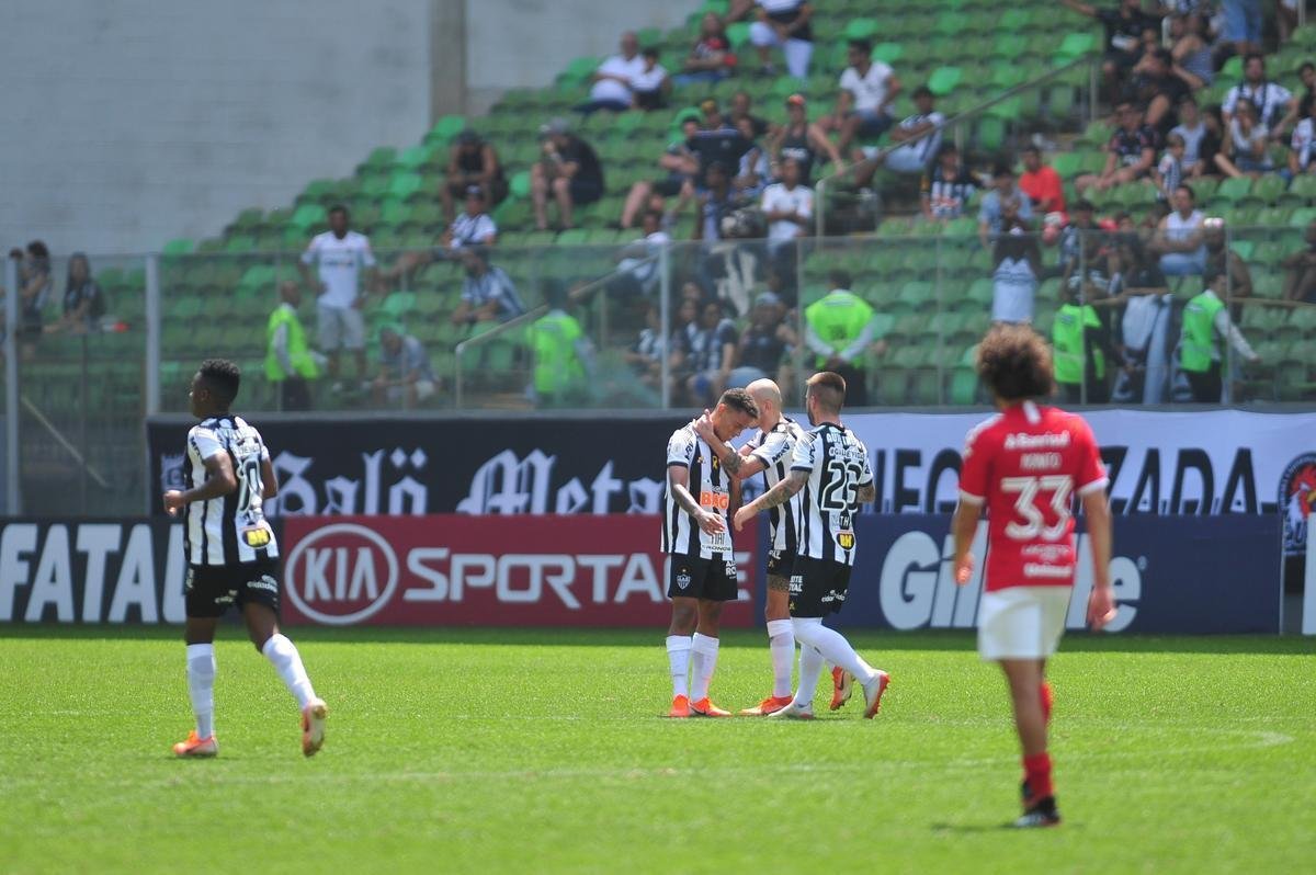 Galo e Colorado jogaram neste domingo, no Horto