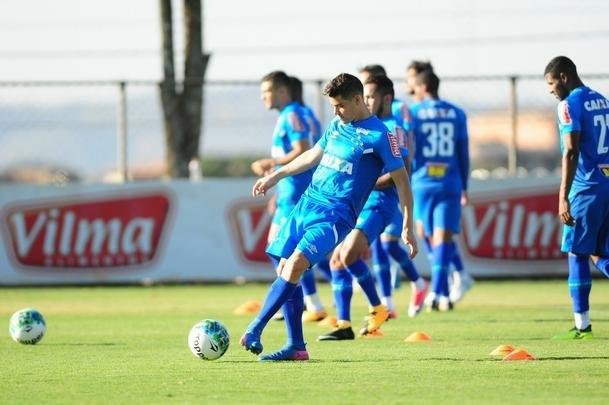 Fotos do ltimo treino do Cruzeiro antes do jogo contra o Grmio pela Primeira Liga (Gladyston Rodrigues/EM D.A Press)
