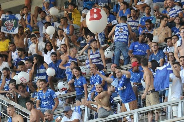 Torcida do Cruzeiro na final do Mineiro, no Independncia, diante do Atltico