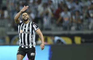 Fotos do golao de Hulk sobre o River Plate no Mineiro