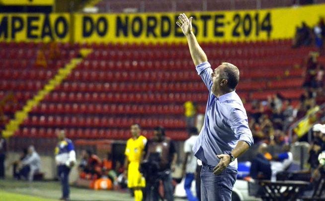 Lances da partida entre Sport e Cruzeiro