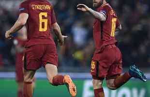 Roma conquistou vitria histrica por 3 a 0 e eliminou Barcelona aps perder jogo de ida por 4 a 1