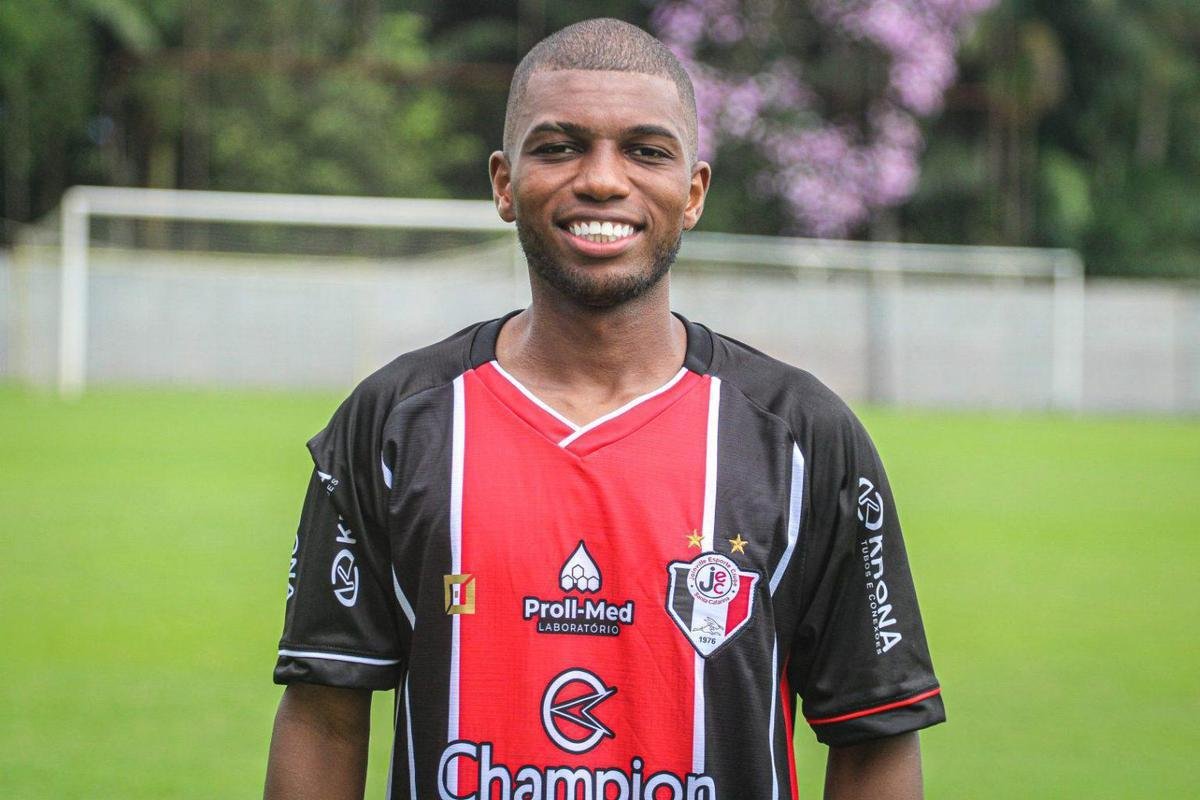 Alessandro Vincius (meia-atacante) - Joinville - at o fim do Campeonato Catarinense