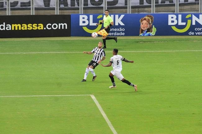 O Atltico recebeu o Athletic nesta tera-feira (15), no Mineiro, em Belo Horizonte. A partida, vlida pela 7 rodada do Campeonato Mineiro de 2022, marcou o centsimo jogo do goleiro Everson com a camisa do Galo.