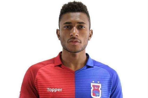 Jesiel - o zagueiro foi emprestado ao Mirassol (sete jogos e um gol), durante o Campeonato Paulista, e ao Paran (18 jogos) em 2018. Ele foi titular em boa parte da pssima campanha do time paranista na Srie A do Campeonato Brasileiro. Mesmo com a necessidade de zagueiros no elenco alvinegro, ele deve ser negociado. Seus direitos econmicos esto avaliados em 400 mil euros (R$ 1,7 milhes).