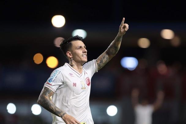 Luanderson abriu o placar pala o Náutico ainda no primeiro tempo do jogo, no Rei Pelé. O CRB virou, fez 2 a 1, mas o Náutico buscou o resultado com gols de Jorge Henrique e Jean Carlos, que marcou o terceiro de falta já nos acréscimos.