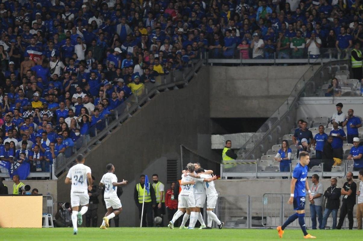 Fotos de Cruzeiro x Grmio pelas oitavas de final da Copa do Brasil