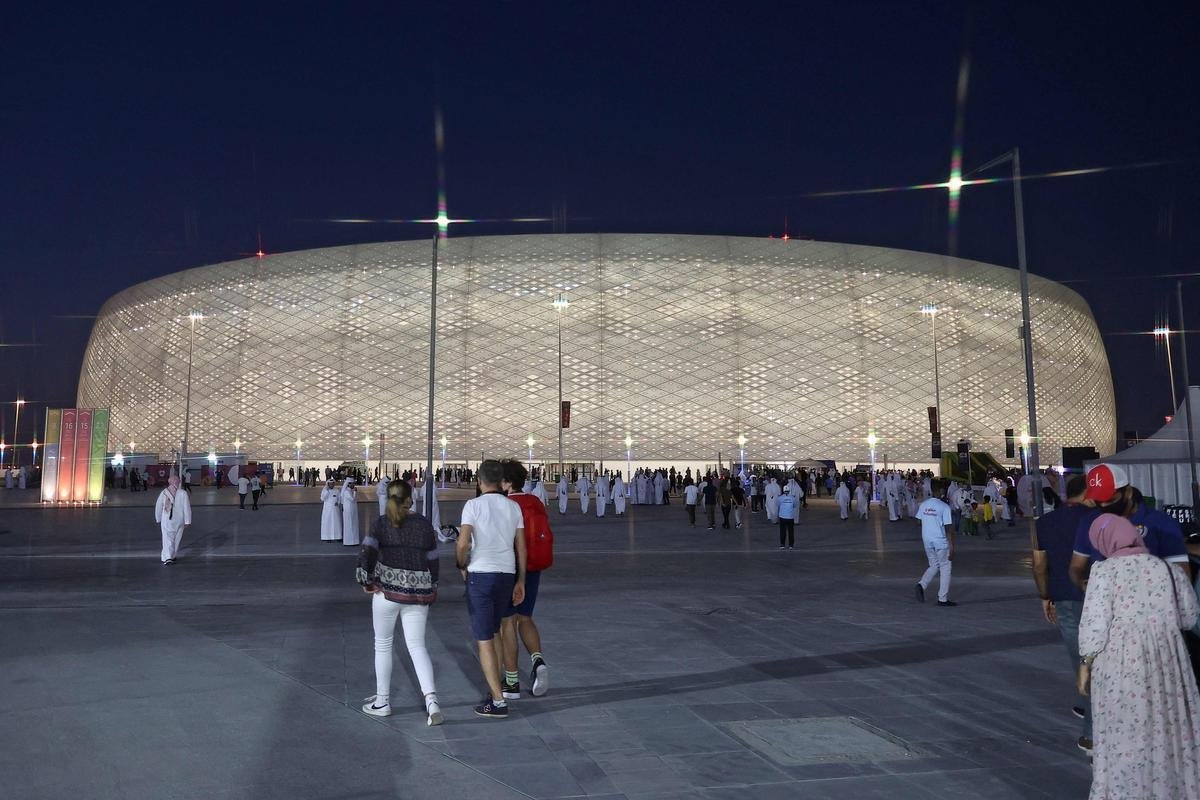 Estdio Al Thumama: arena da Copa tem capacidade para 40 mil torcedores e fica em Doha, capital do Catar. Foi projetado por pessoas nascidas no pas e reflete tradio familiar catari
