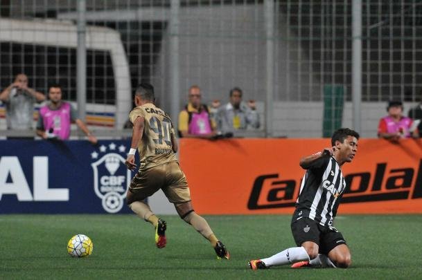 Imagens do jogo entre Atltico e Sport no Independncia