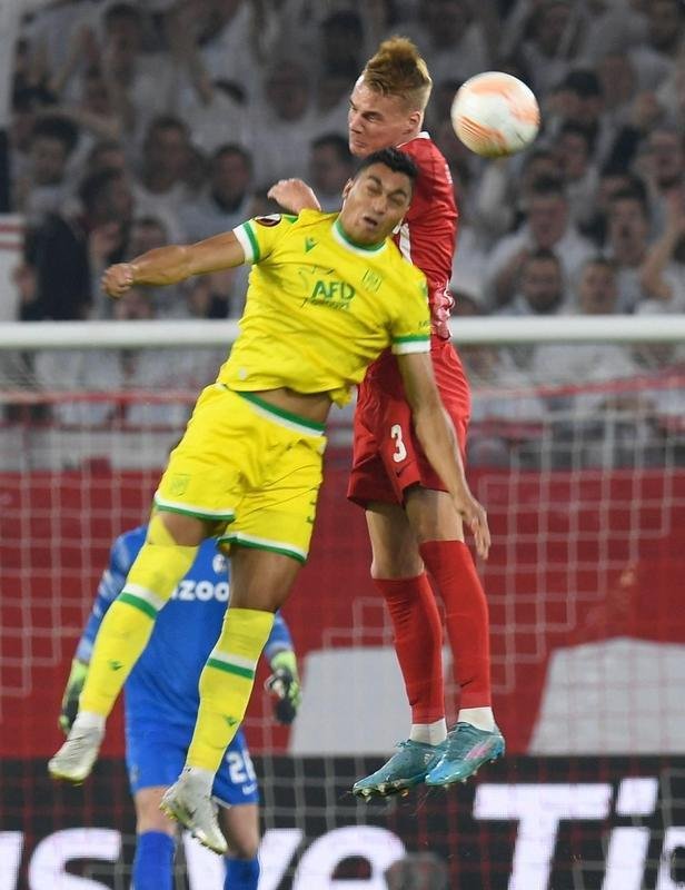 Fbio, lateral do Nantes (Frana) - contrato at 30/06/2023
