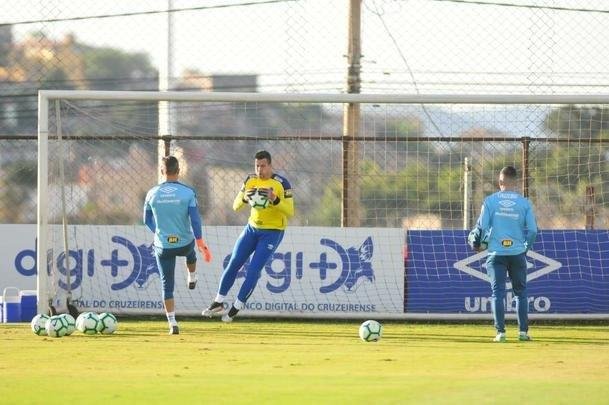 Cruzeiro se reapresentou na Toca II após classificação às quartas de final da Copa do Brasil