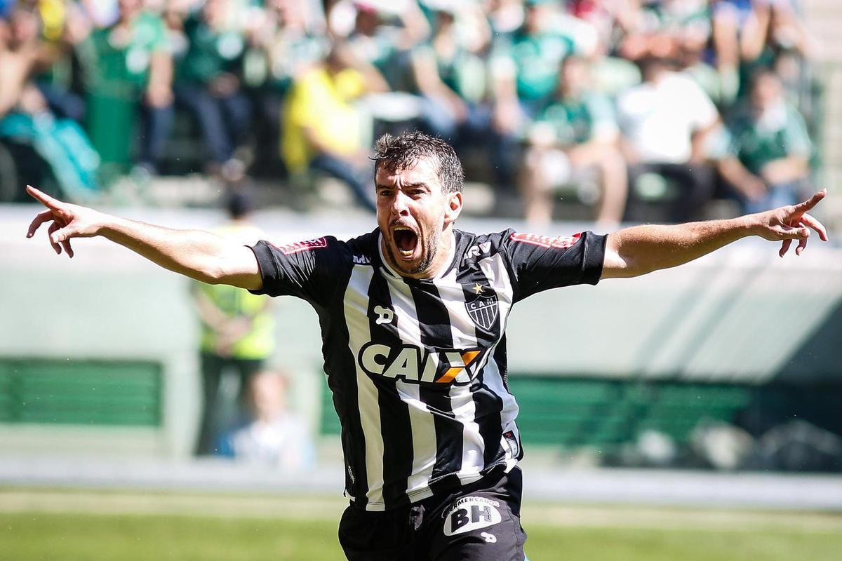 Leandro Donizete (volante)