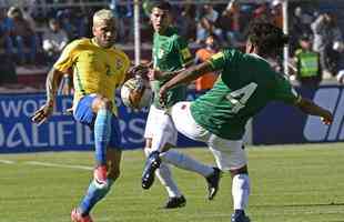 Brasil no consegue superar o goleiro Lampe e fica no empate com a Bolvia na altitude de La Paz