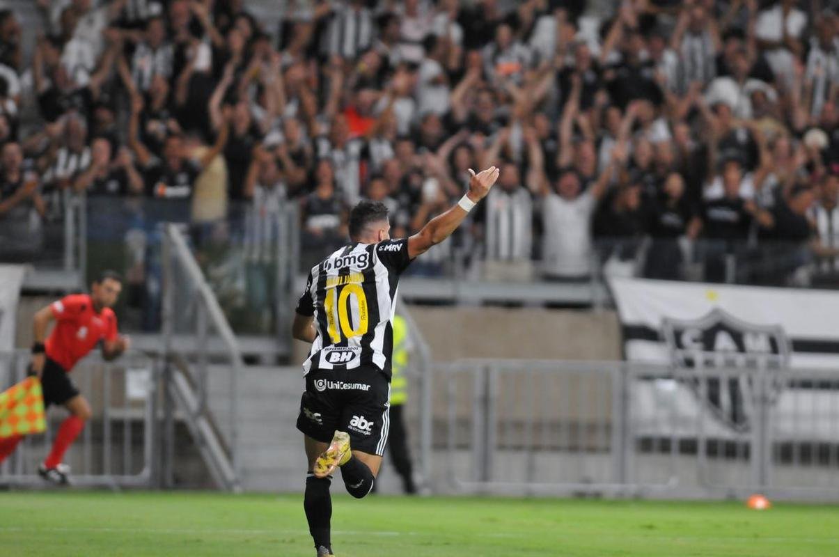 Equipes se enfrentaram na noite desta quarta-feira pela terceira fase da Copa Libertadores, no Mineiro, em Belo Horizonte