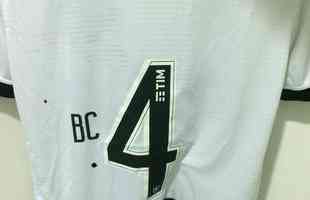 Camisas de Atltico e Botafogo apresentam siglas em meno a esportes paralmpicos. A ao faz referncia ao Dia Internacional da Pessoa com Deficincia (3 de dezembro).