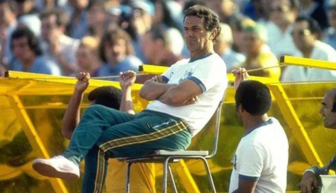 Tel Santana, tcnico da Seleo Brasileira nas Copas do mundo de 1982 e 1986. 