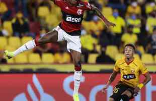 Flamengo vence Barcelona de Guayaquil novamente e vai  final da Copa Libertadores para enfrentar o Palmeiras. Deciso ser em Montevidu, no Uruguai, em 27 de novembro