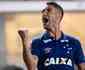 Dupla sai do banco de reservas e define vitria do Cruzeiro sobre o Santos na Vila