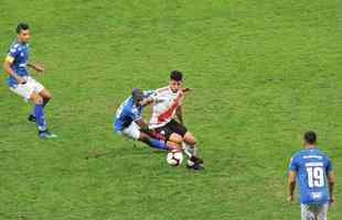 Lances do segundo tempo do duelo entre Cruzeiro e River Plate pela Copa Libertadores