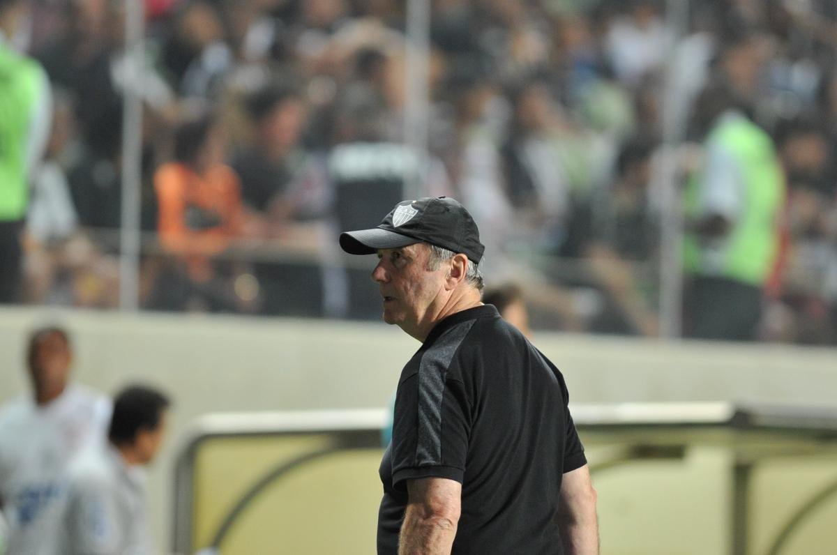 Fotos de Atltico x Bahia, no Independncia, pela 35 rodada do Campeonato Brasileiro (Alexandre Guzanshe/EM D.A Press)