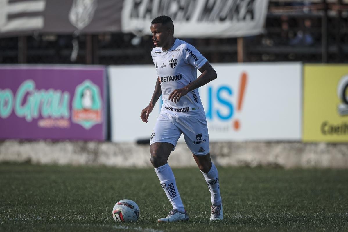 Fotos do jogo entre Democrata-GV e Atltico, pelo Campeonato Mineiro